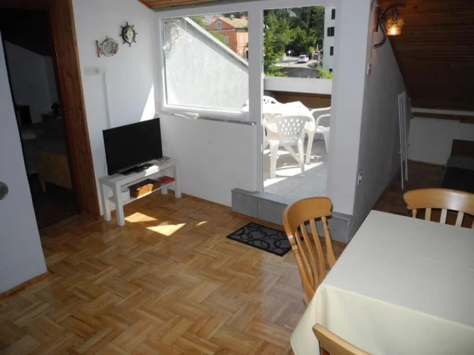 Apartment Biro 41 pax