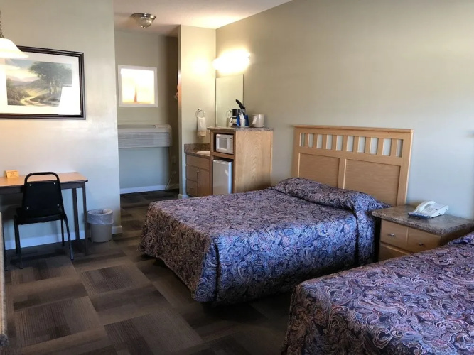 Weiss Lake Lodge