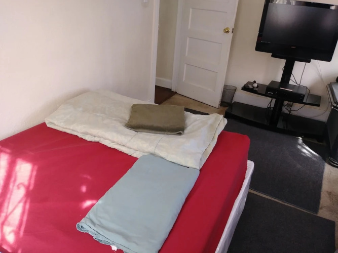 SleepCheap BnB