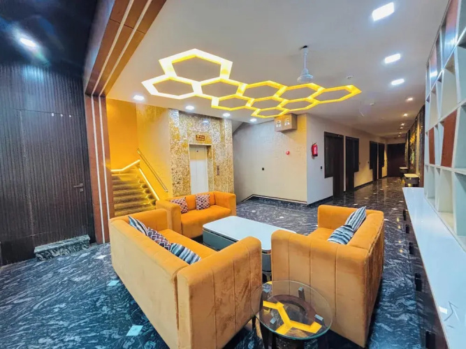 Hotel sadhana palace