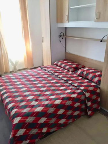 APARTMENT MAX 4 stars