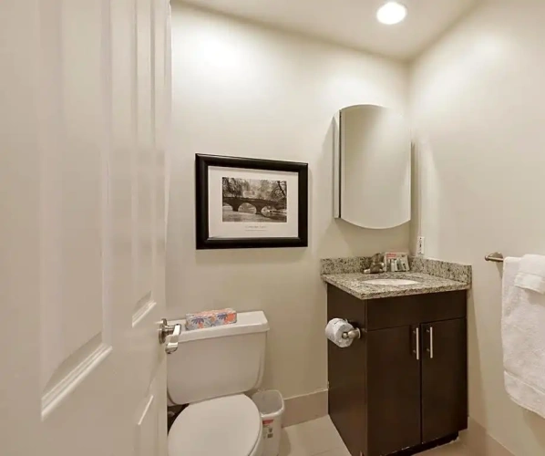 2 Bedrooms Luxury Apartment