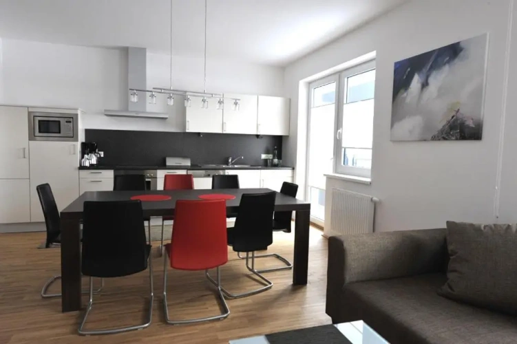 Deluxe Apartment
