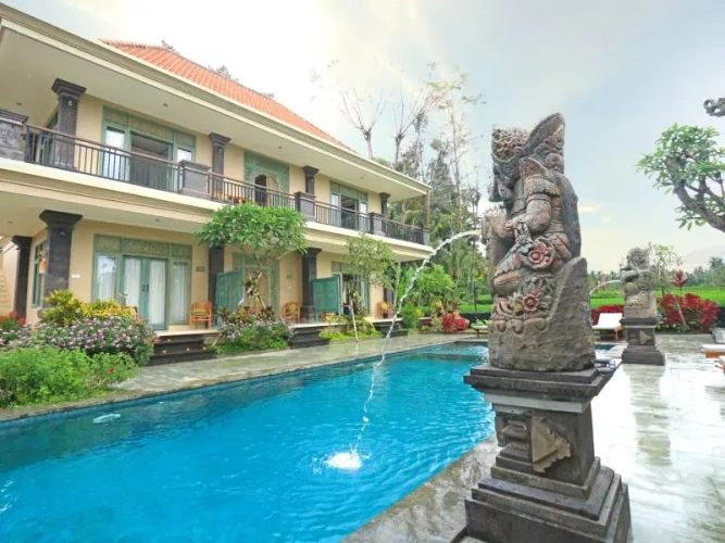 Deluxe Single Suite