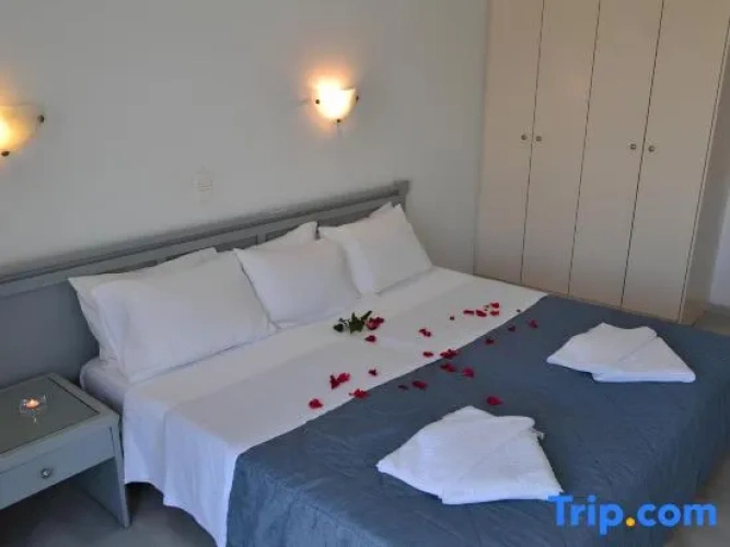 2 Bedrooms Deluxe Double Apartment with mountain view