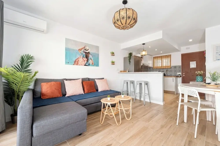 2 Bedrooms Family Apartment