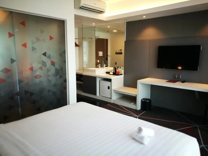 Deluxe Twin room with view
