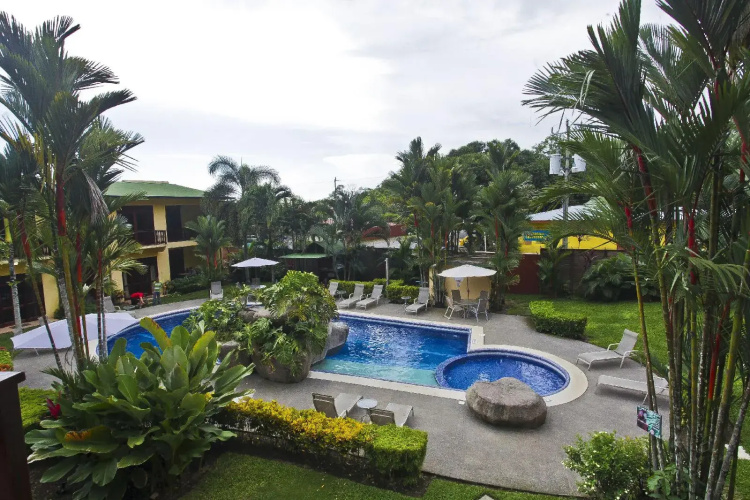 Club Del Sol by Dream Makers