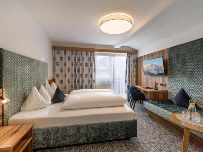 Deluxe Double room with balcony