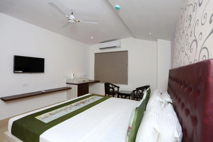 Standard Suite