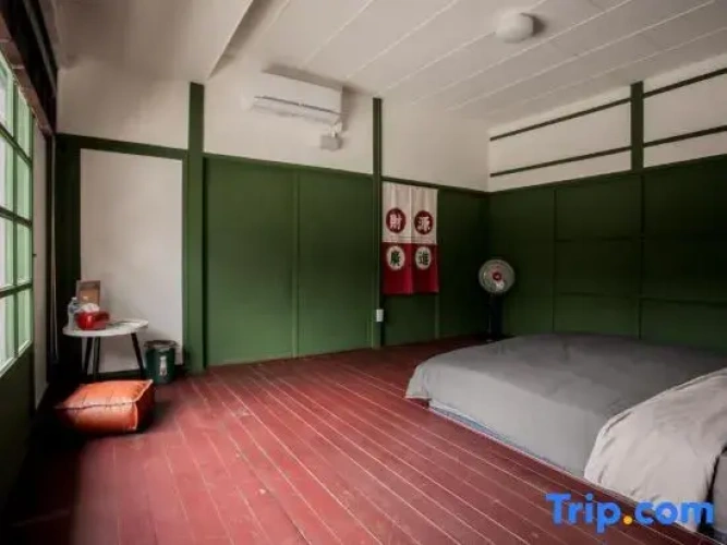 2 Bedrooms Cottage