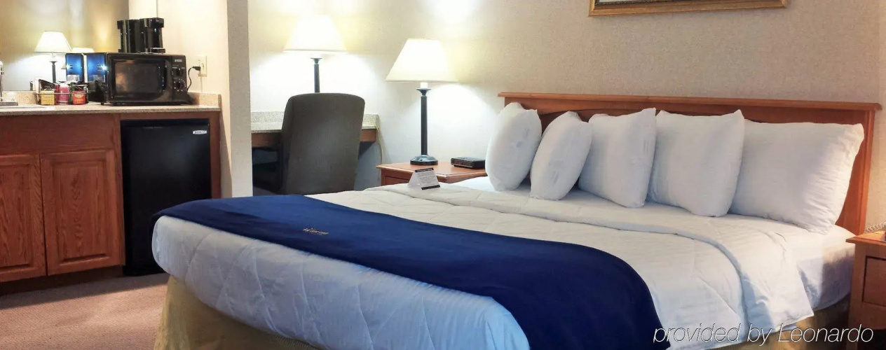 New Victorian Inn and Suites Omaha