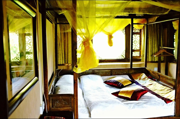 Lijiang Baisha Holiday Resort