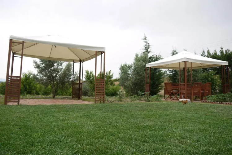 Naturalife Farm Hotel