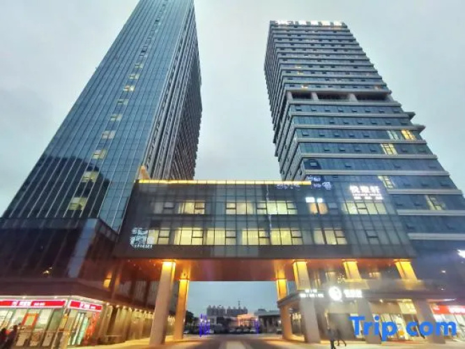 Aosika River View Apartment