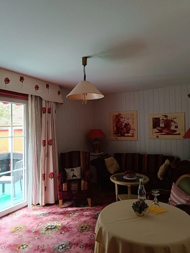 1 Bedroom Suite