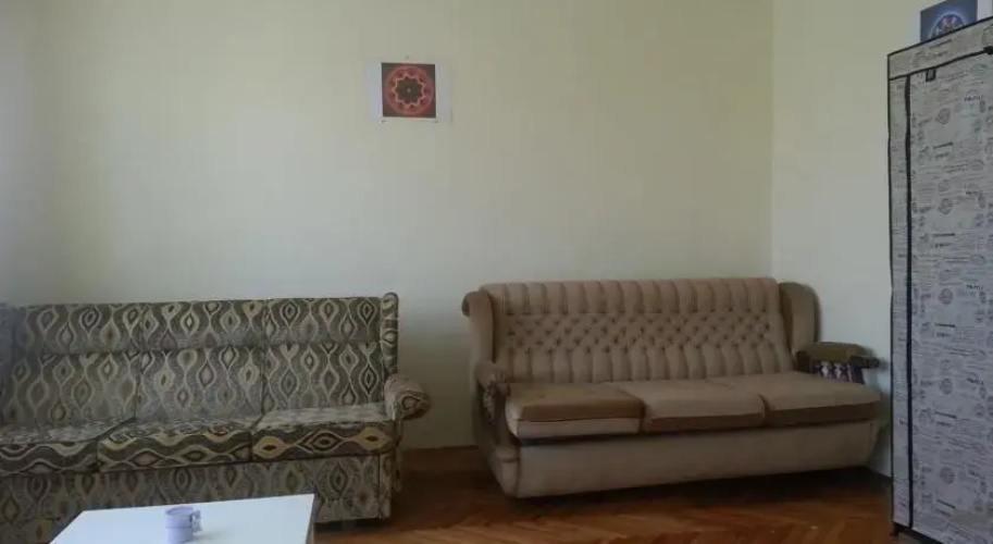 Novichento House