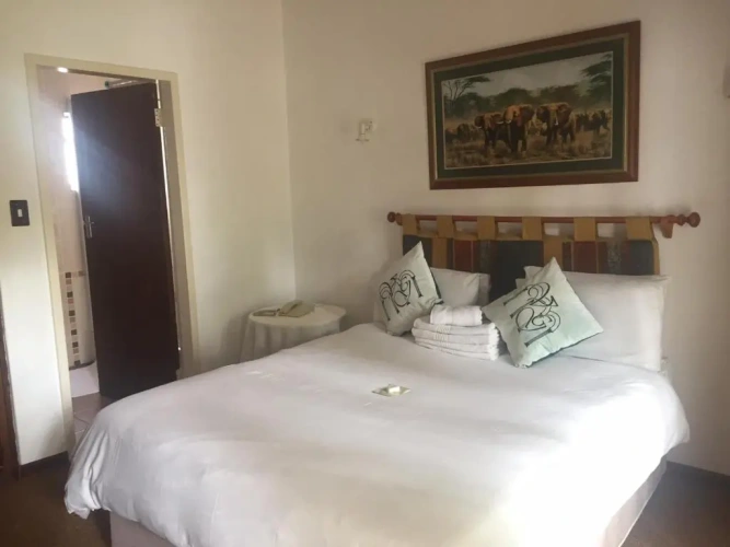 Standard Double room with pool view
