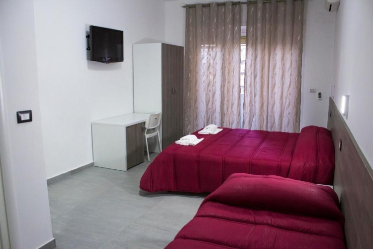 Standard Quadruple room