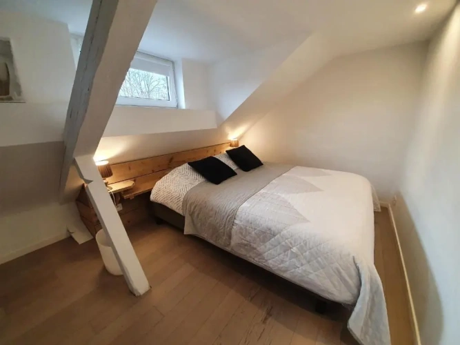 6 Bedrooms Cottage