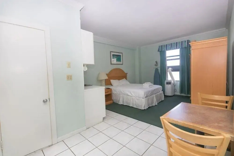 621 Ocean View Hollywood