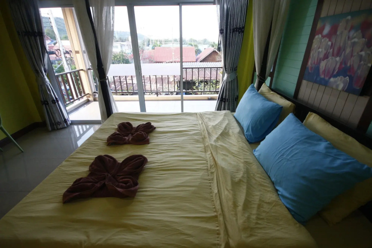 Koh Larn Sea Side Resort
