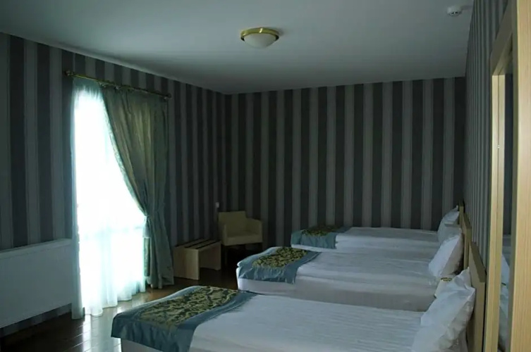 Edelweiss Hotel