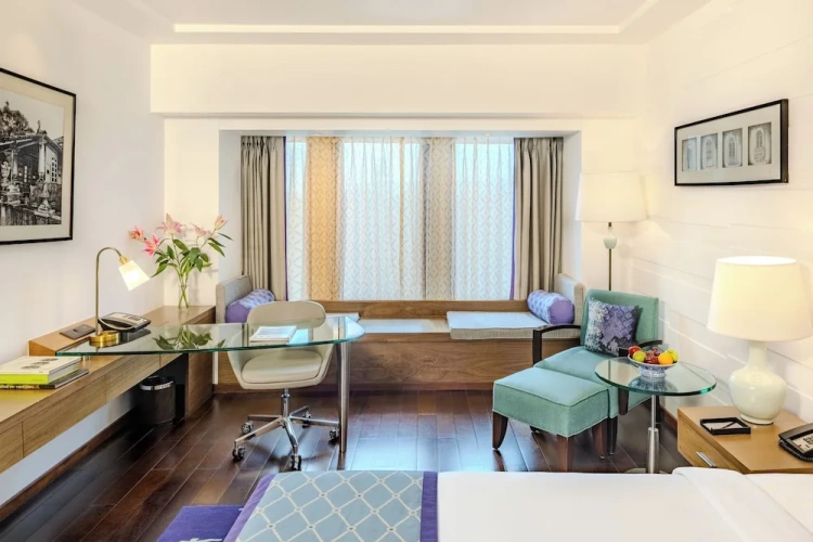 Executive Double room with city view