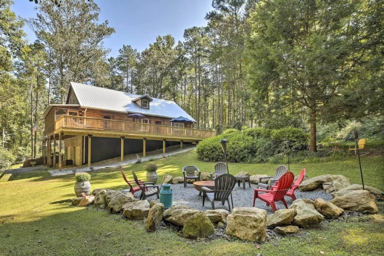 3 Bedrooms Cottage
