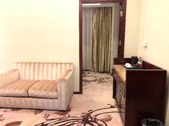 Standard Family room