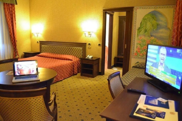 Hotel Don Carlo 4S