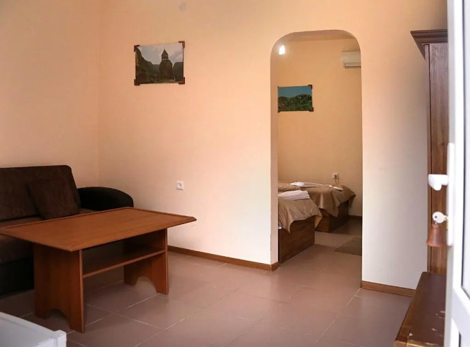 LucyTour Hotel Resort