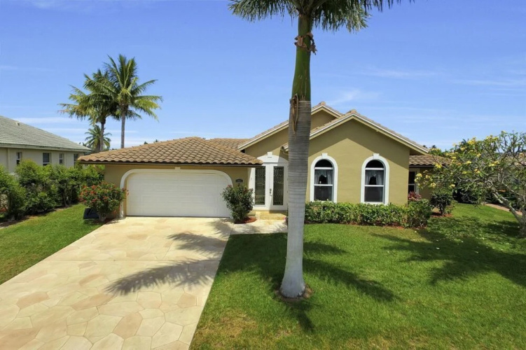 Rose Home #61899