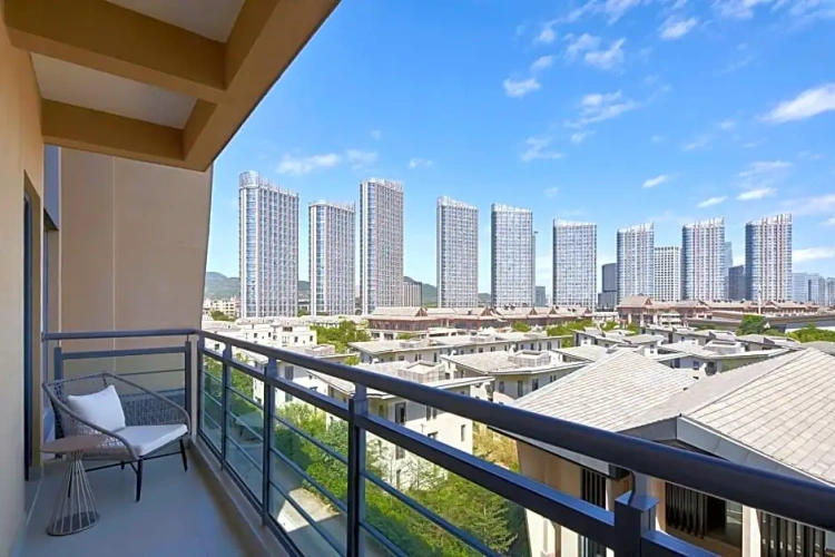 1 Bedroom Deluxe Double Suite with balcony and with garden view