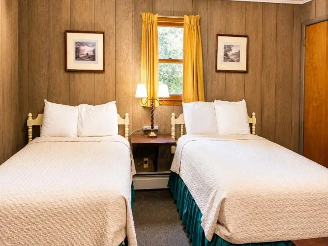 1 Bedroom Quadruple Suite