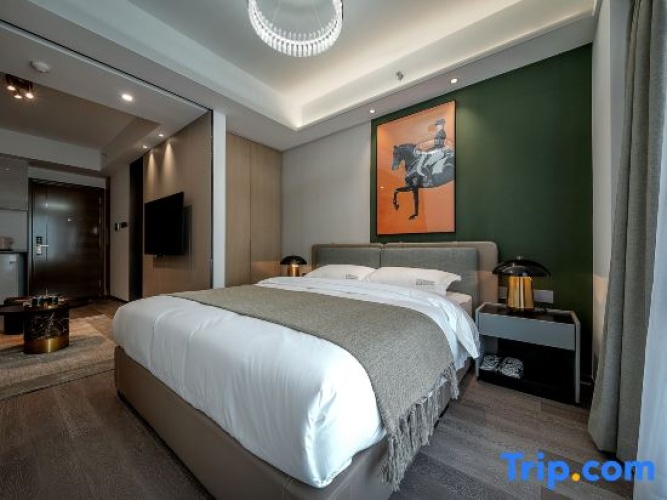 Double Suite with city view