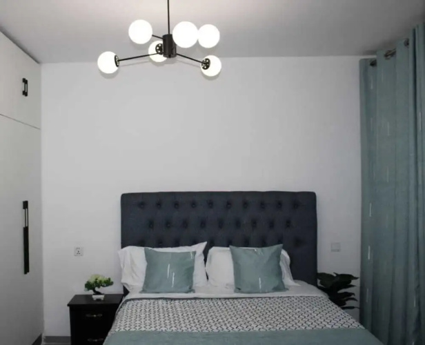 Lux Suites Royal Studio Apartments