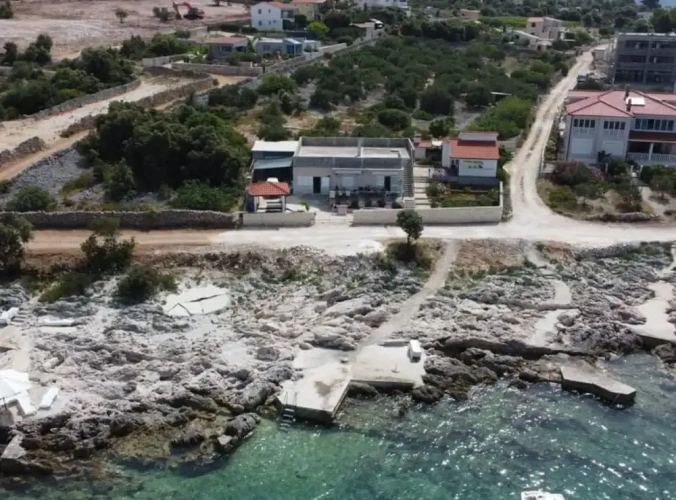 1 Bedroom Apartment with sea view