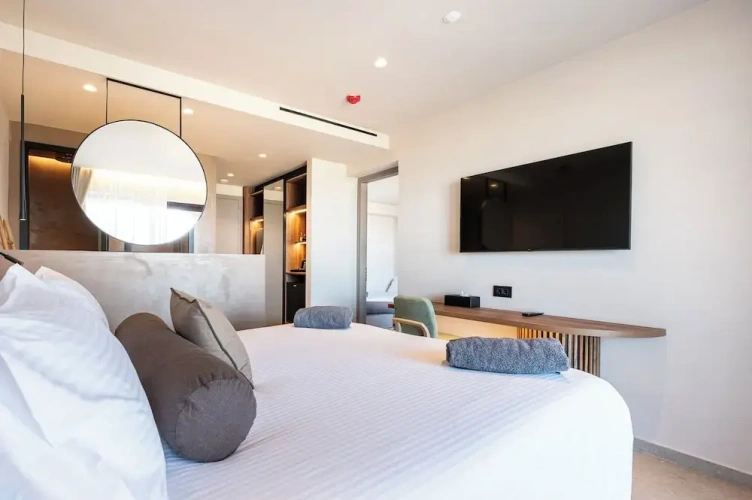 2 Bedrooms Standard Quadruple room with sea view
