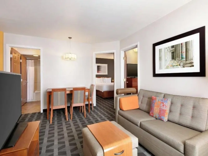 Quadruple Suite