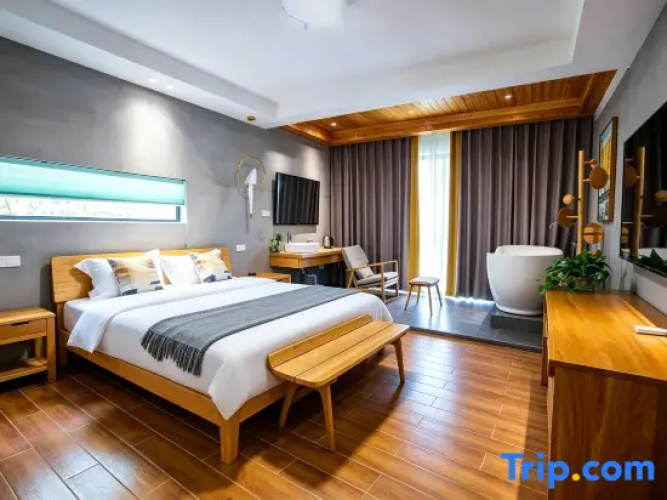 Luxury Family Suite with sea view