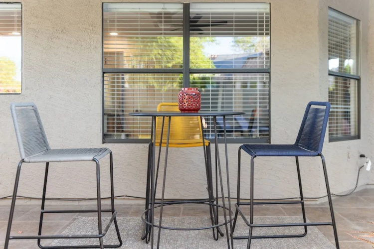 Spacious Pet Friendly 5BR with Pool In Glendale by RedAwning