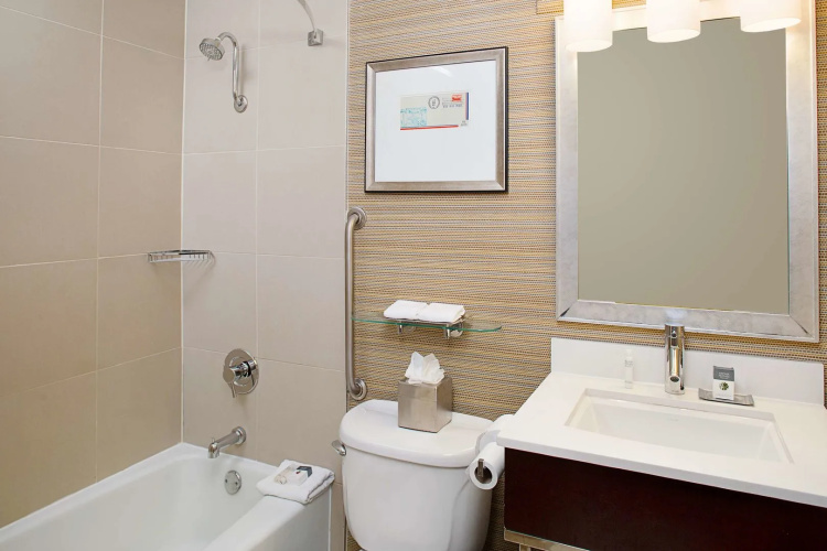 DoubleTree Hotel Baltimore - BWI Airport