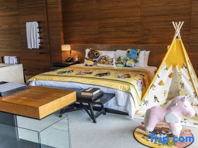 Deluxe Double Suite with sea view