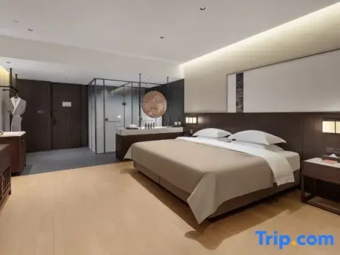 Standard Double room with view