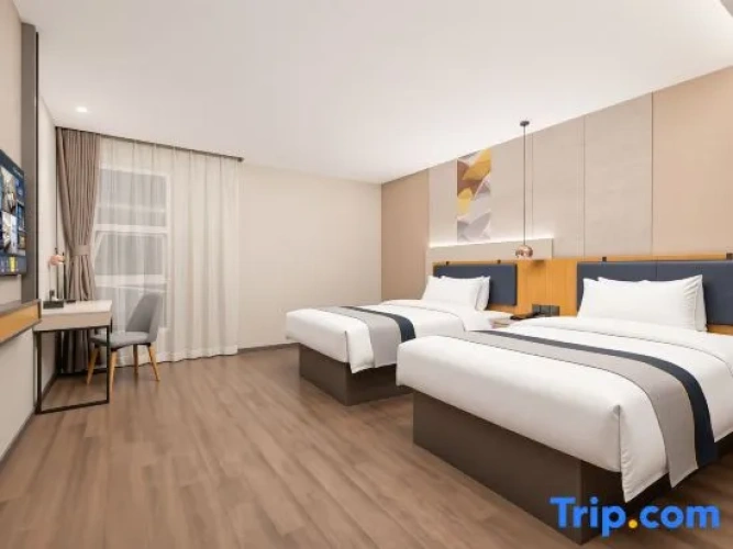 Standard Twin Family room