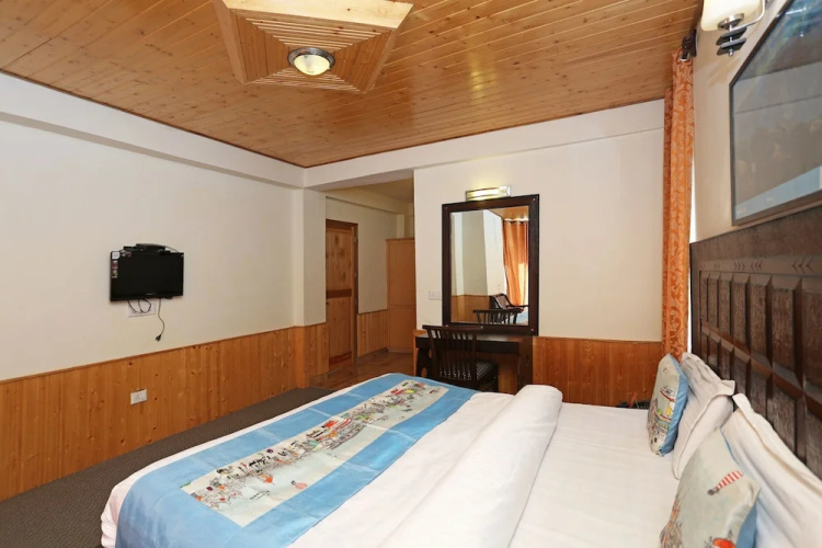 OYO 7008 Astha Cottage