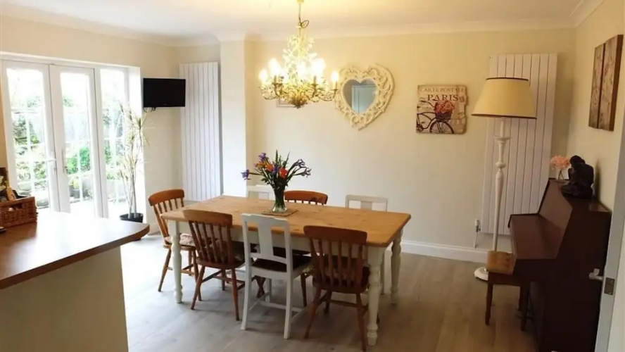 Topsham Drive