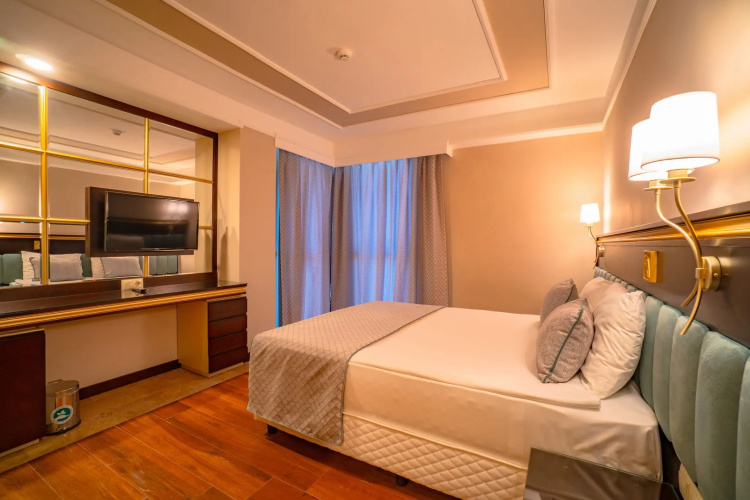 Royal Atlantis Spa & Resort