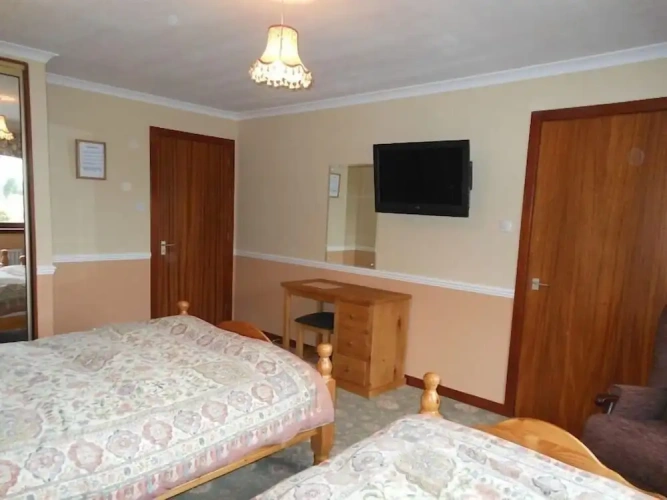 Standard Triple Family Basement room